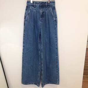 Witchery Wide Leg Pleated High-Rise Jeans Sz 6 (AU)